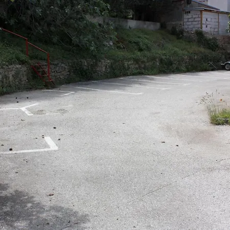 And With Parking Space Punat, Krk - 5363 ゲストハウス プナト